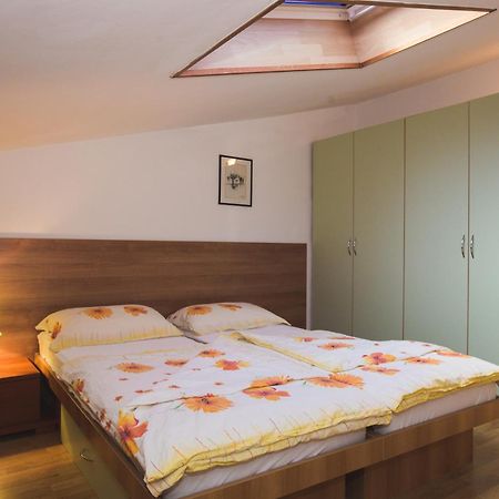 Apartmani Nada & Darko, Kampor, Rab, Hrvatska Exterior foto
