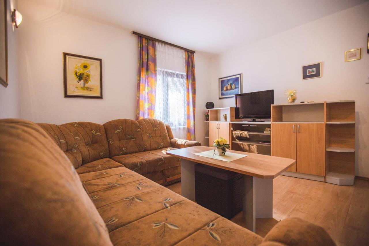 Apartmani Nada & Darko, Kampor, Rab, Hrvatska Exterior foto