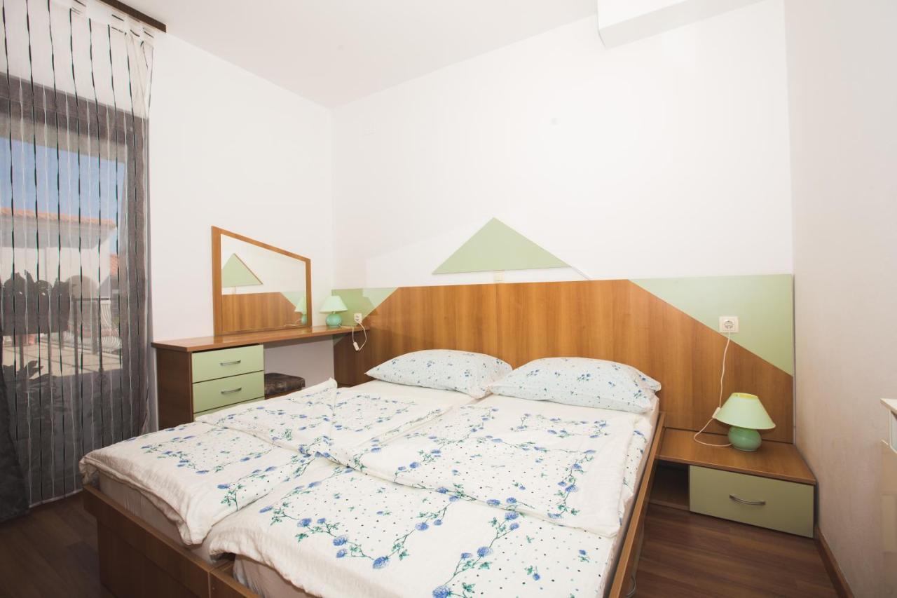 Apartmani Nada & Darko, Kampor, Rab, Hrvatska Exterior foto
