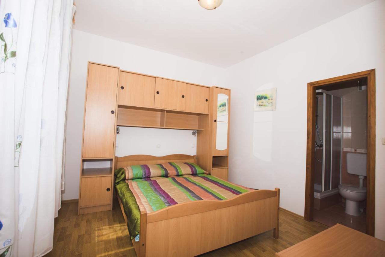 Apartmani Nada & Darko, Kampor, Rab, Hrvatska Exterior foto